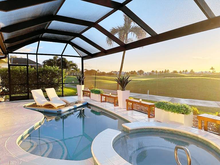 House  East Naples