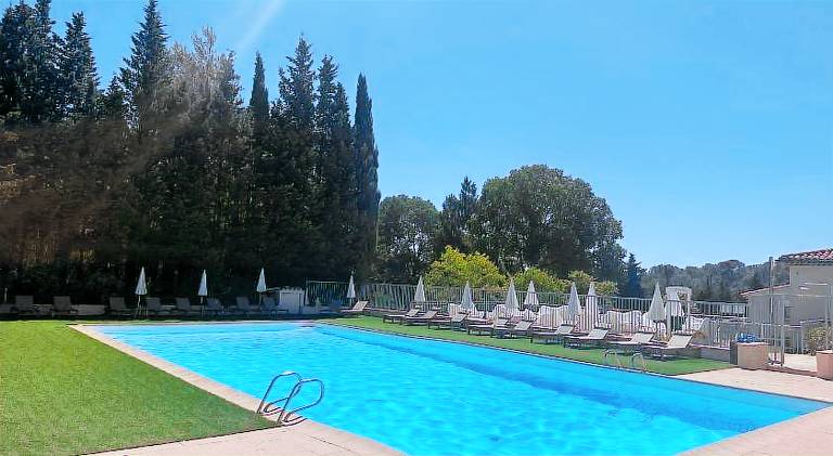 Hotel Golf & Spa Chateau de la Begude The Originals Collection in Valbonne
