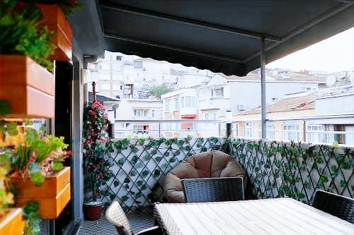 Beautiful serviced apartment with yard & terrace | Pets are welcome in Istanbul