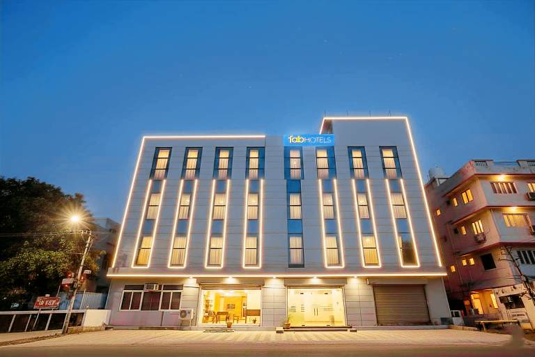 Via Kapashera Residency