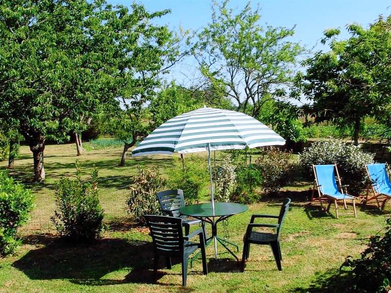 Cottage Chaumot: Comfortable, Pets Allowed, Near Hiking — photo 3