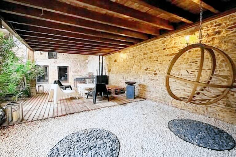House Vinzelles
