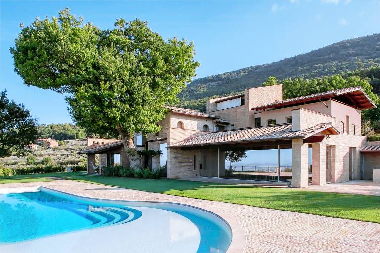 Vacation home with yard, private pool & patio | Good for workation in Assisi