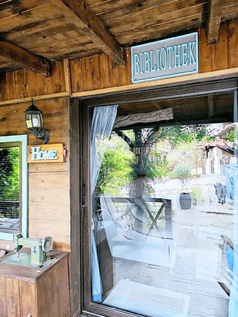 House with barbecue, patio & garden — photo 5