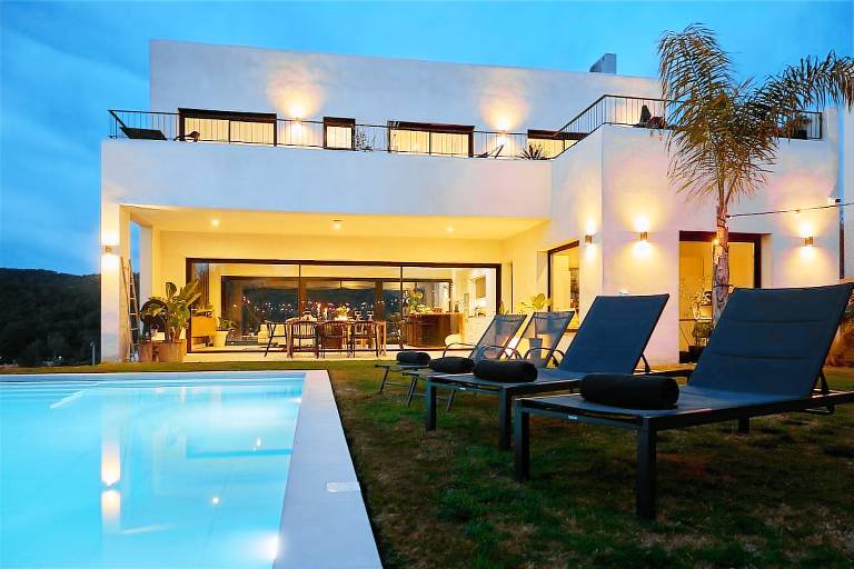 Vacation home with grill in Sitges