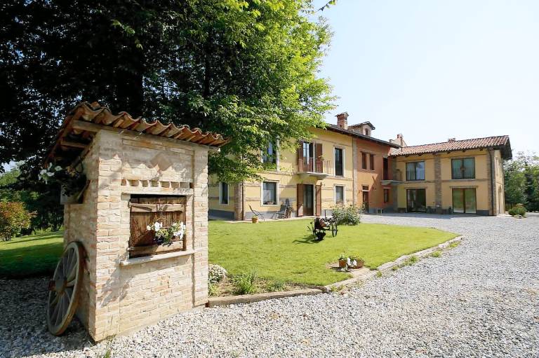 Agriturismo  Bra