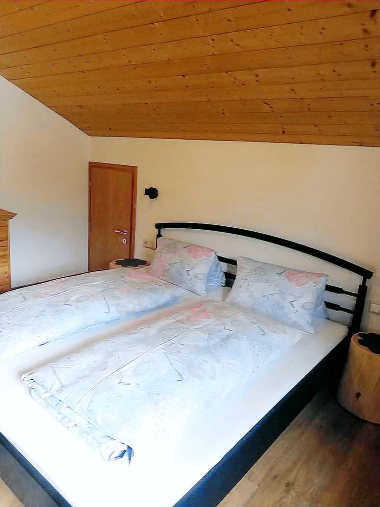 Child-friendly holiday apartment with patio & garden | Pet-friendly — photo 5