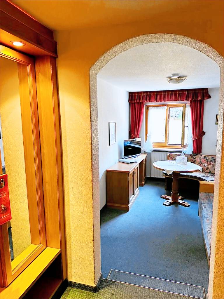 Hotel Sonnleiten (DE Reit im Winkl) - - 9830 — photo 3