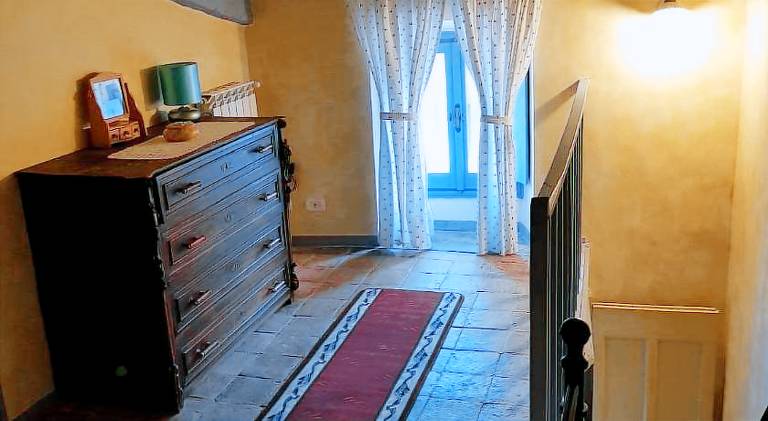 Holiday apartment with patio — photo 4