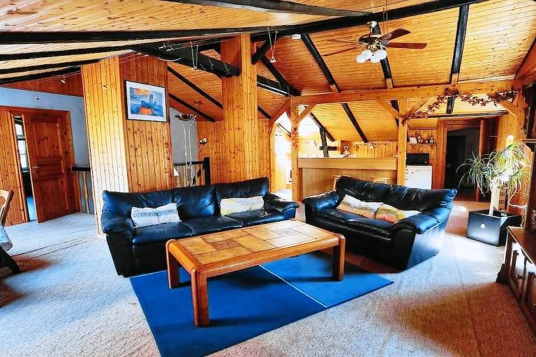 Fully equipped vacation home with yard, grill & sauna | Dogs allowed — photo 5
