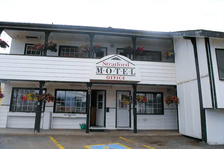 Motel  Whitehorse