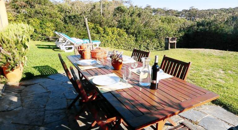 Fully equipped beautiful vacation home with garden, patio & barbecue | Next to the beach | Dogs allowed — photo 5