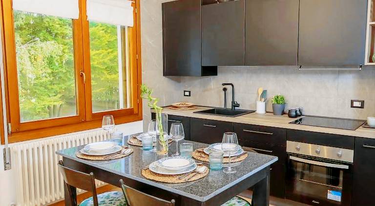 Holiday apartment with 2 rooms for 6 persons — photo 4