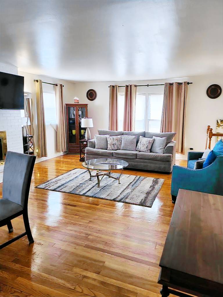 House  Tinley Park