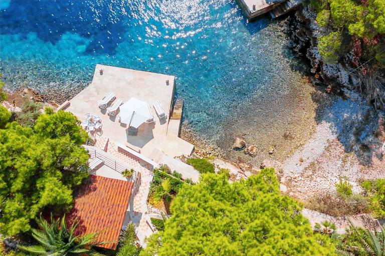 Beachfront Villa Pure Life with Pool — photo 4