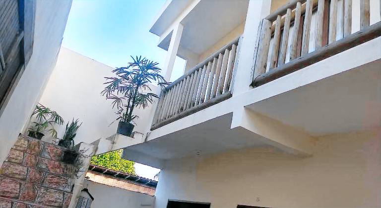 Vacation home with private pool, yard & BBQ in Porto Seguro