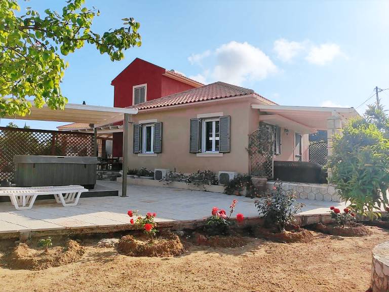 Villa 'Jasmine' with Mountain View, Wi-Fi and Air Conditioning — photo 5