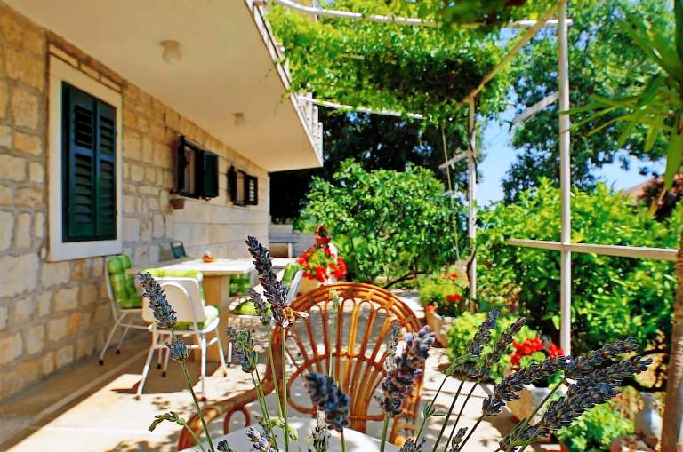 Apartament  Sumartin