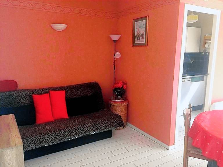 Apartment | Beach nearby | Pets allowed — photo 3