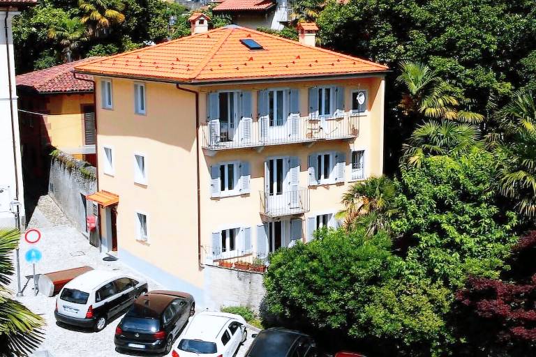 Ferienhaus mit Hund in Cannero Riviera, Oggebbio fuer max. 9 Personen