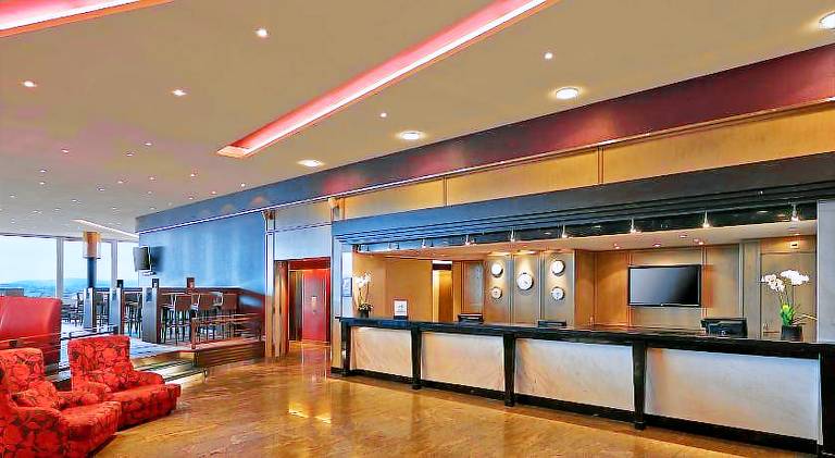 Hilton Zurich Airport — photo 3