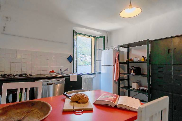 Holiday apartment with patio | Lake view | Pet-friendly — photo 5