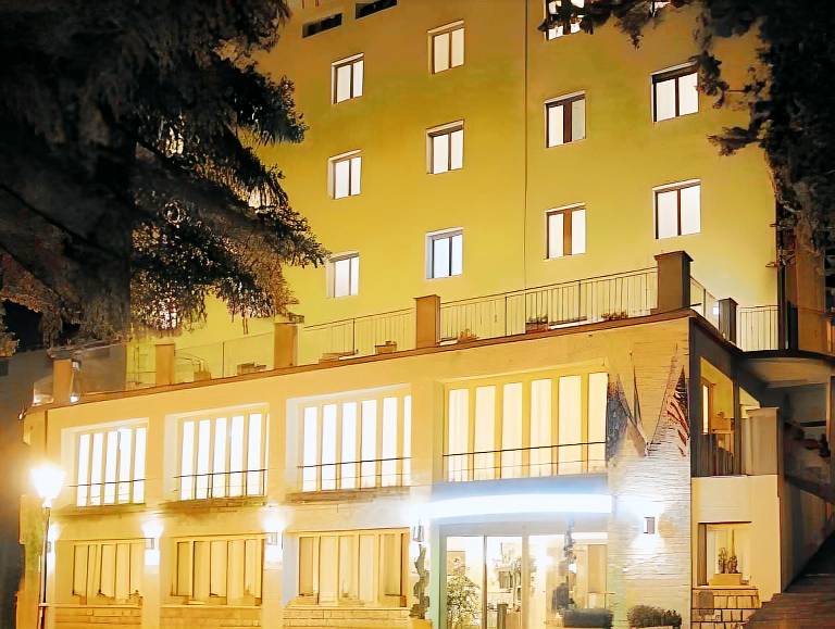 Hotel Miravalle 2000 in Lizzano in Belvedere