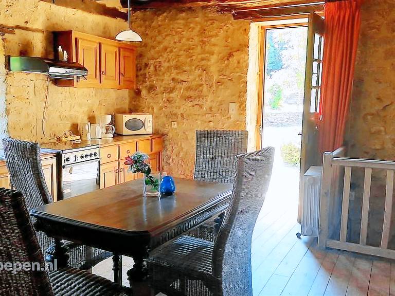 House with private pool & patio | Pets are welcome — photo 4