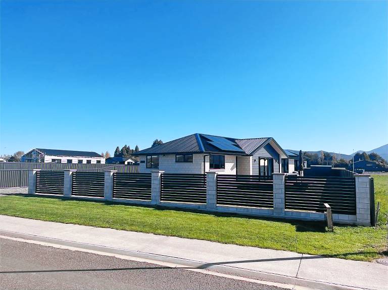 House  Te Anau