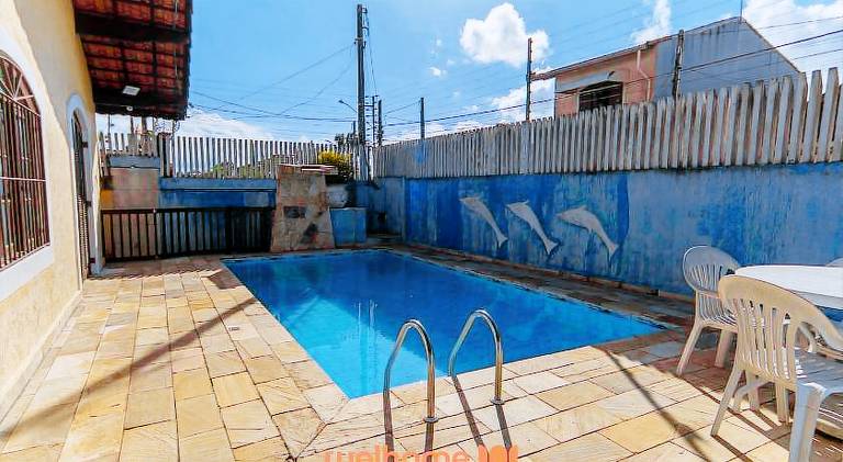 Vacation home with pool in Itanhaém