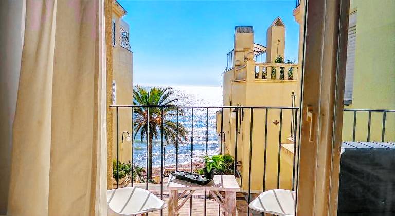 Apartment with pool, patio & garden in Sitges