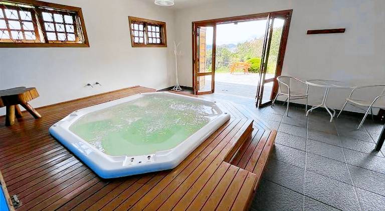 Wonderful chalet with jacuzzi | Pets allowed — photo 5