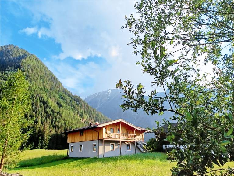 Gemütliches Loft mit Balkon in Neukirchen