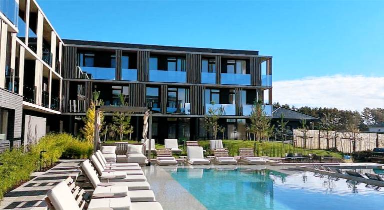 Rental apartment with pool — photo 3