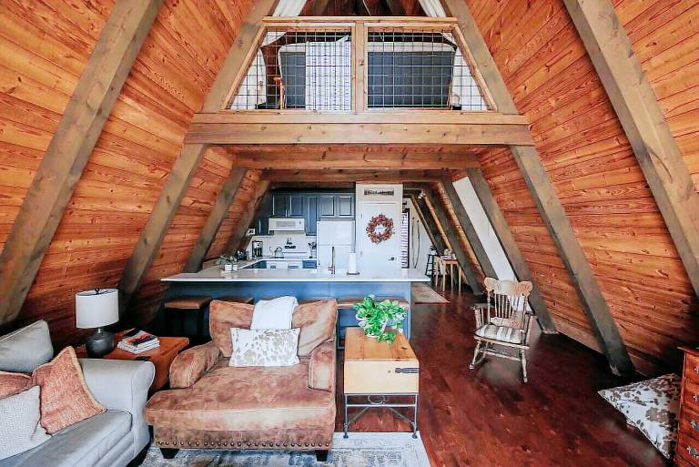 Cabin Blairsville