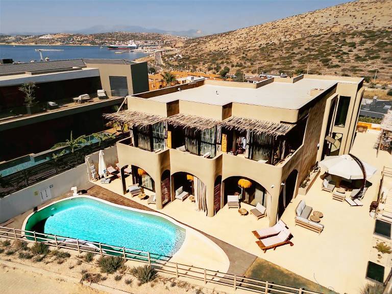 No.908 Sunset Bar in Cesme