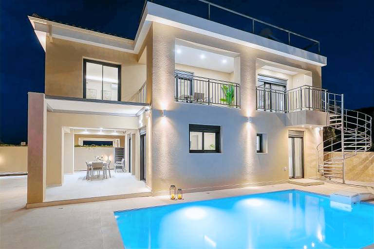Villa Alykes