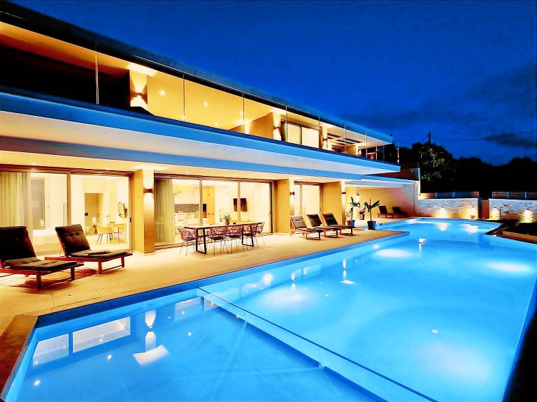 Βίλα Παραλία Άγιος Γεώργιος