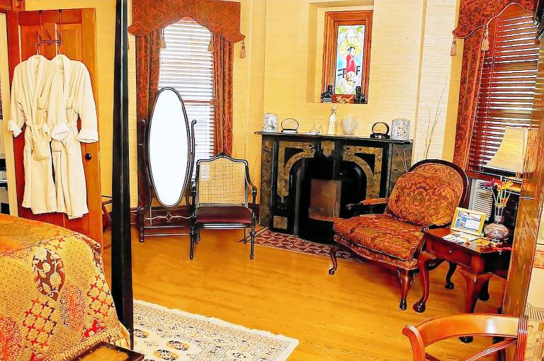 Bed and breakfast  Bay City