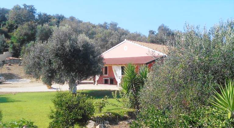 σπίτι Mpenitses