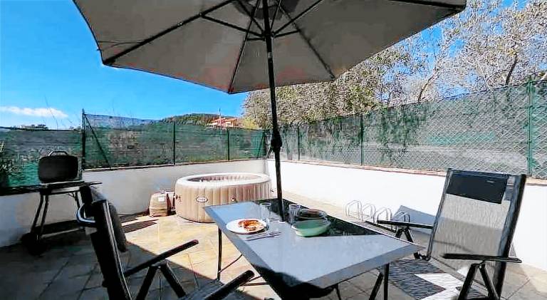 House with pool & jacuzzi | Good for workation — photo 4