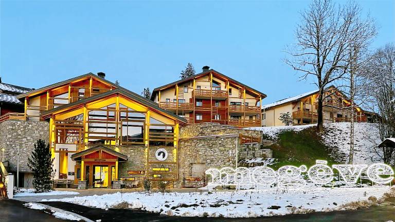 Luxury penthouse with Mont Blanc views in Megève — photo 2