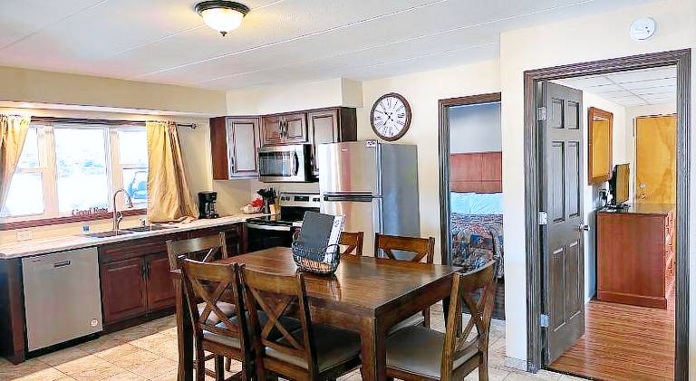All Star Inn & Suites — photo 3