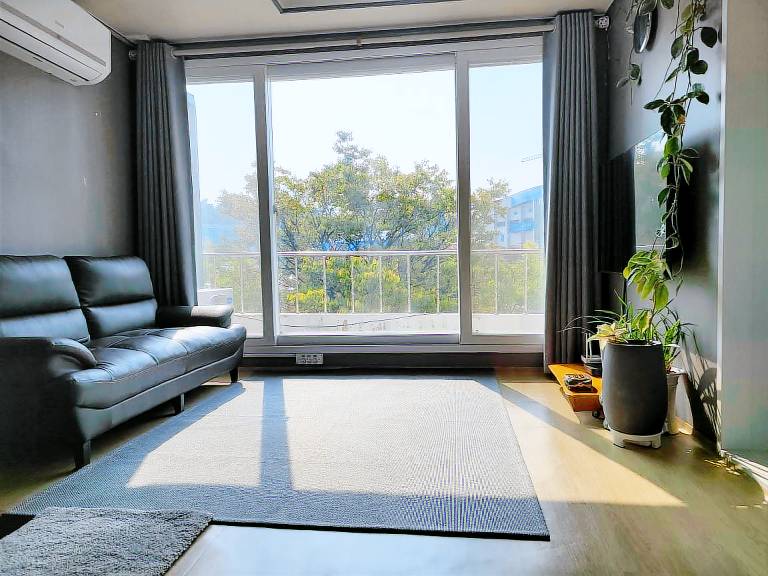 House with garden — photo 2