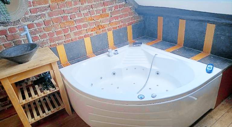 Cheap hotel near Brussels airport in Leuven
