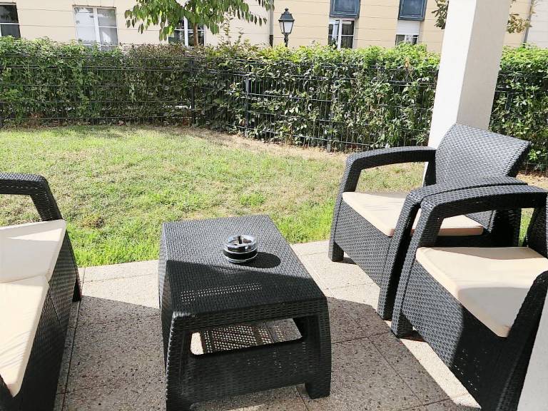 Rental apartment with jacuzzi & terrace — photo 4