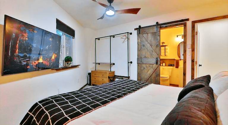 Vacation home | Suitable for remote work | Pet-friendly — photo 2