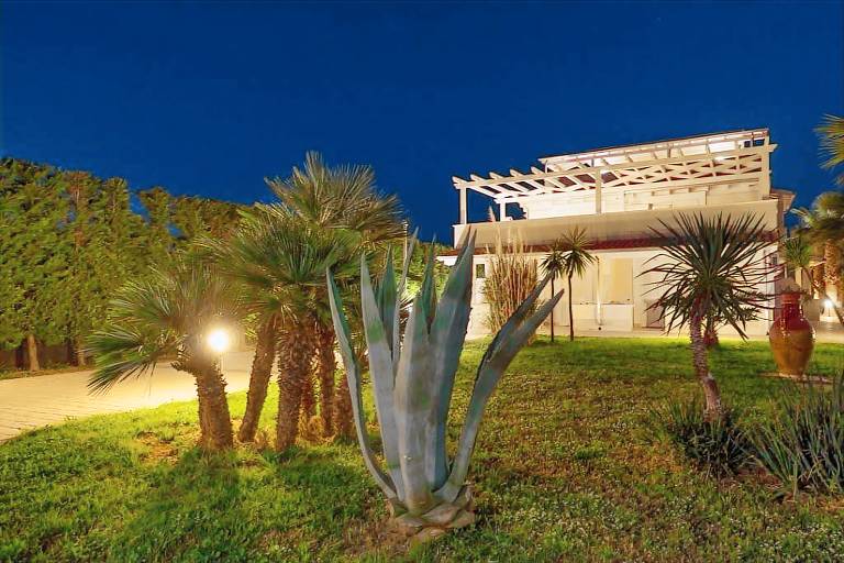 Family-friendly apartment with garden & pool | Next to the beach | Dogs allowed — photo 3