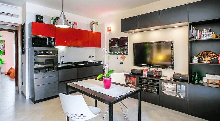 Rental apartment with 2 rooms for 4 persons — photo 3