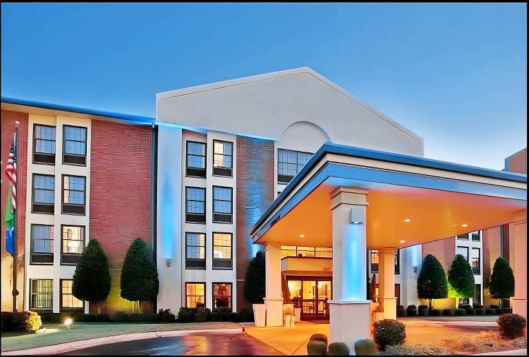 La Quinta Inn & Suites by Wyndham Jonesboro in Jonesboro, AR